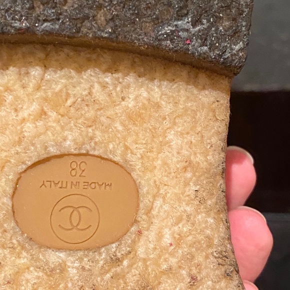 Chanel suede shearling cap toe winter boots/ TAKING OFFERS - Picture 3 of 12